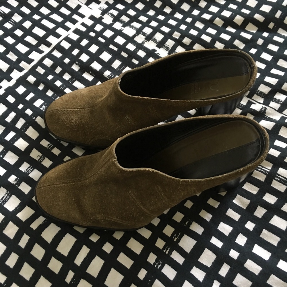 Suede size 6 shoes
